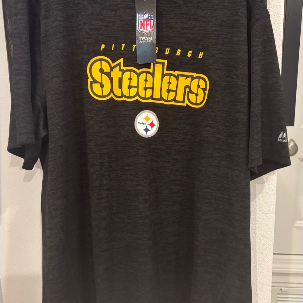 Majestic Black Pittsburgh Steelers Tee